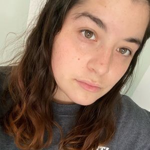 Meet your Posher, Isis